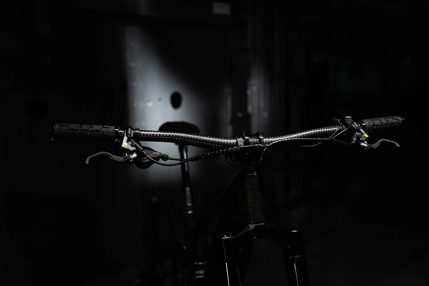 TOSA Mate_carbon 2